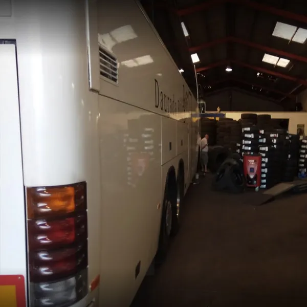 neumáticos para autobus en Reus taller neumáticos para autobus en Reus
